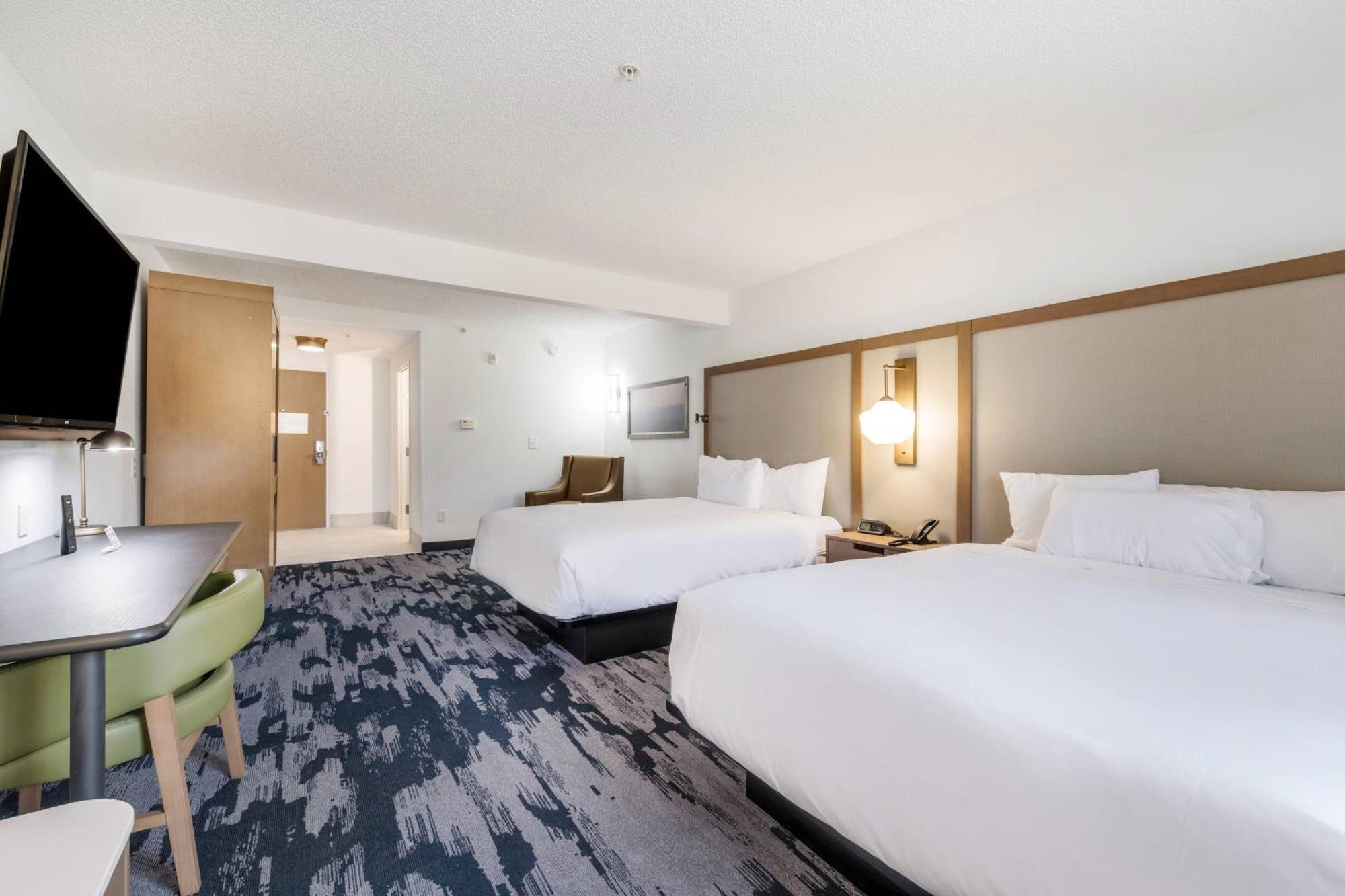 Fairfield By Marriott Inn & Suites Greensboro Coliseum Area Exterior foto
